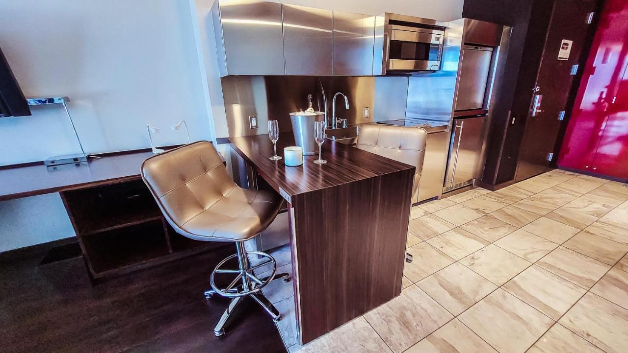 Luxury 53Rd Flr Condo With Amazing Sunset View & Balcony No Refee At Palms Place Las Vegas Eksteriør bilde